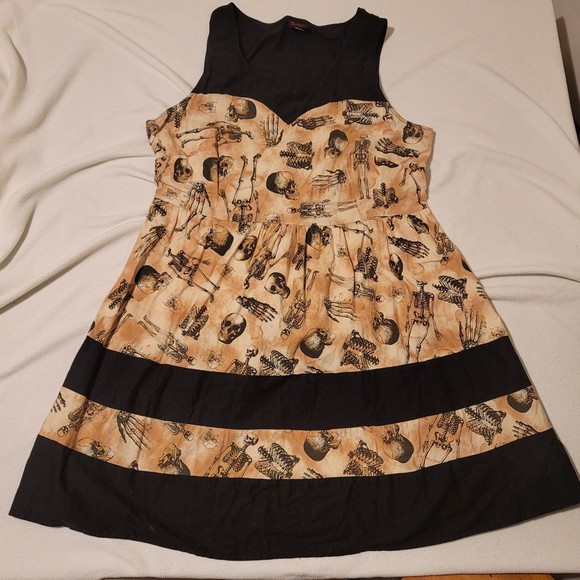 Folter ModCloth Dress Skeleton Anatomy Goth Retro Plus - Picture 2 of 9